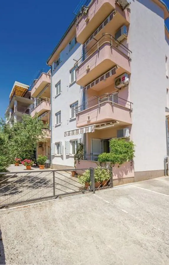 Apartment Zeleni Dramalj